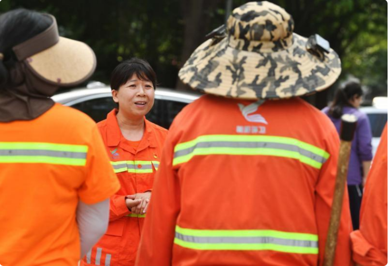 沐鸣娱乐环保：朝阳区环境卫生服务中心四队二分队分队长田晓静