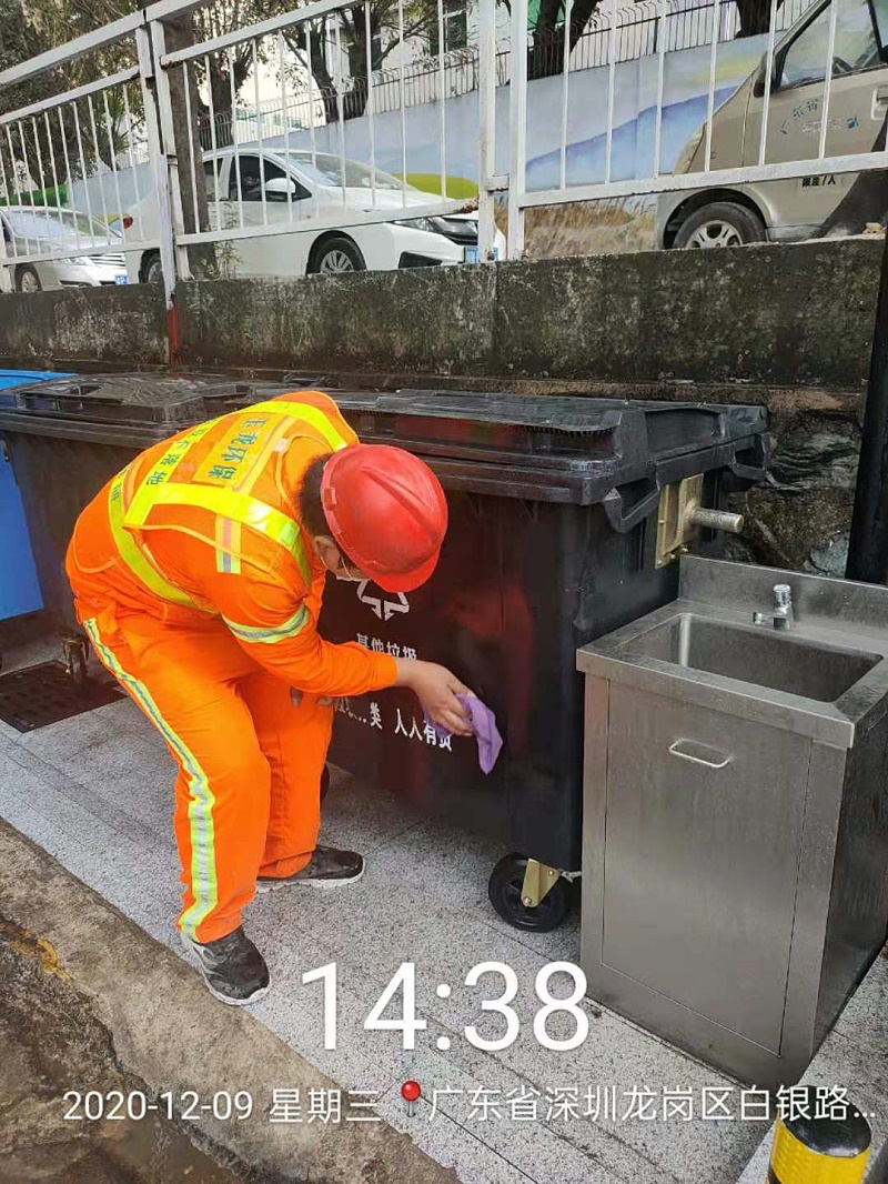 沐鸣娱乐环保平湖项目现场作业